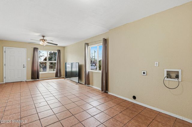 1113 Lees Drive, Las Cruces, NM 88001