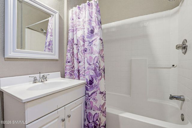 1113 Lees Drive, Las Cruces, NM 88001