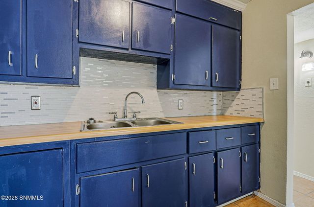 1113 Lees Drive, Las Cruces, NM 88001