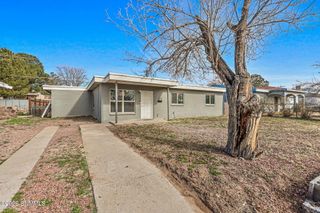 1113 Lees Drive, Las Cruces, NM 88001