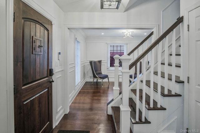 150 Meadow Street, Garden City, NY 11530