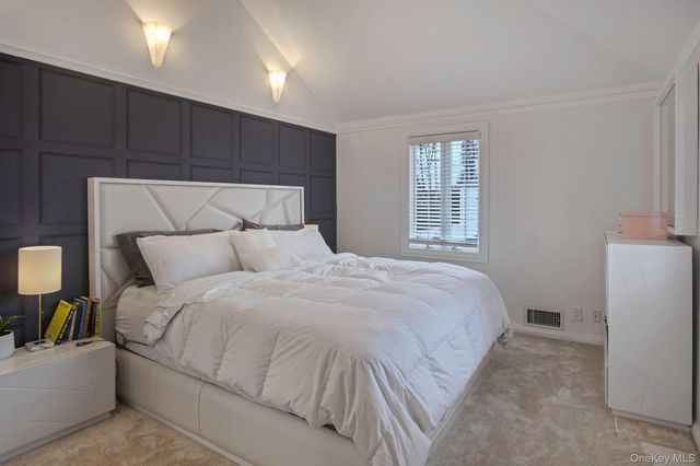 150 Meadow Street, Garden City, NY 11530