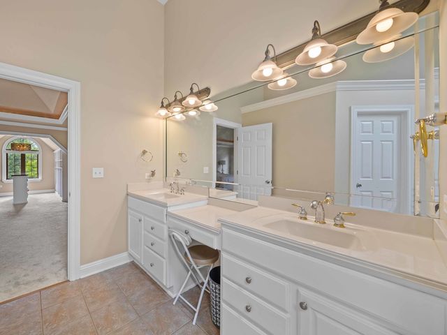 3404 Redwing Drive, Naperville, IL 60564