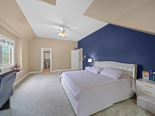 3404 Redwing Drive, Naperville, IL 60564