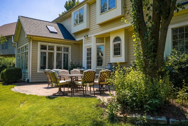 3404 Redwing Drive, Naperville, IL 60564