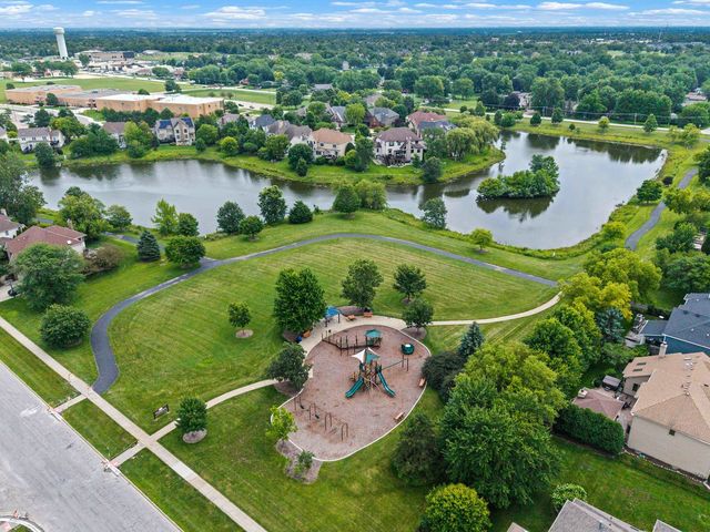 3404 Redwing Drive, Naperville, IL 60564
