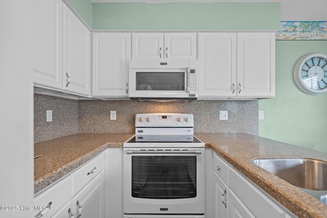 1314 Lake Park Boulevard S A4, Carolina Beach, NC 28428