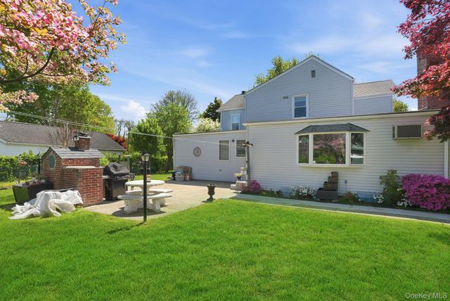 50 Sunset Road, Montrose, NY 10548