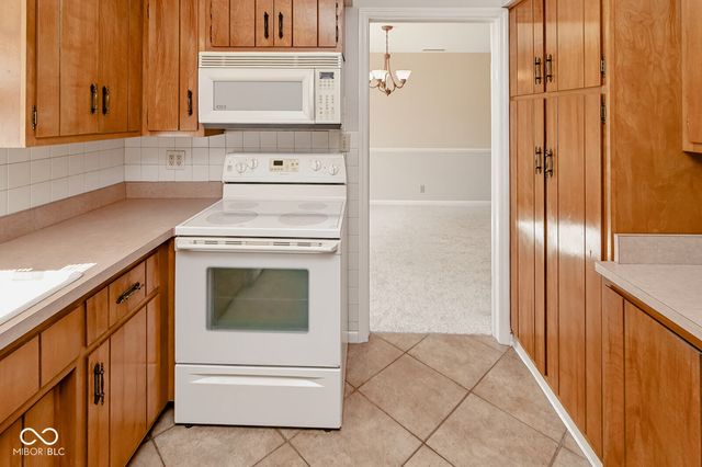 1645 Kingsley Drive, Anderson, IN 46011