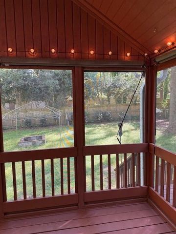 510 Magnolia Drive, Woodstock, GA 30188