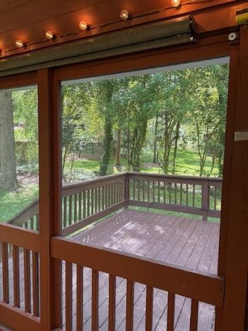 510 Magnolia Drive, Woodstock, GA 30188