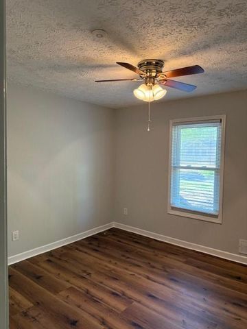 510 Magnolia Drive, Woodstock, GA 30188