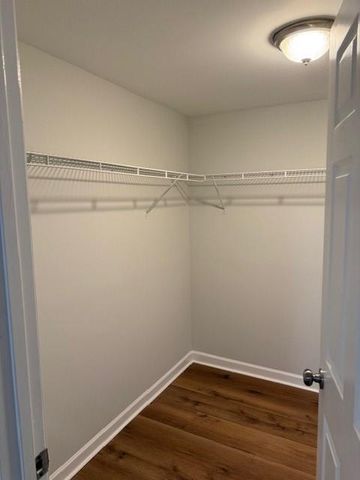 510 Magnolia Drive, Woodstock, GA 30188