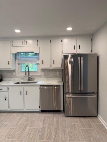 510 Magnolia Drive, Woodstock, GA 30188