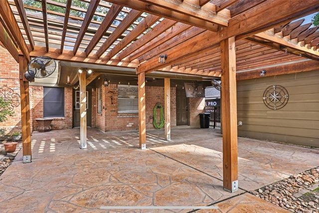 19510 Alinawood Drive, Humble, TX 77346