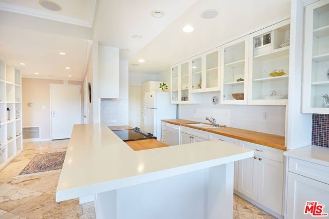 865 Comstock Avenue 6A, Los Angeles, CA 90024