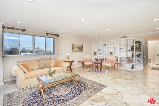 865 Comstock Avenue 6A, Los Angeles, CA 90024