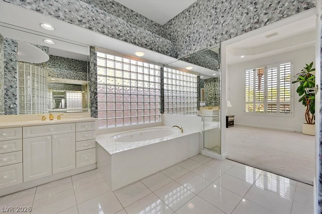 10012 Mirada Drive, Las Vegas, NV 89144