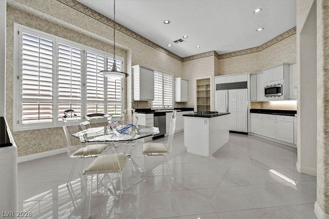 10012 Mirada Drive, Las Vegas, NV 89144