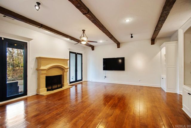 30 Menden Lane, Little Rock, AR 72223