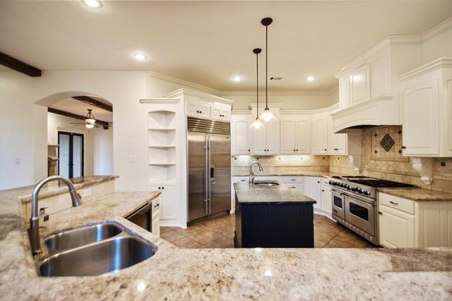 30 Menden Lane, Little Rock, AR 72223