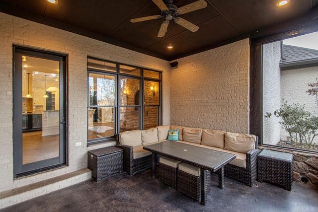 30 Menden Lane, Little Rock, AR 72223