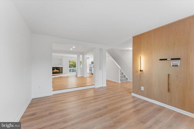 12066 EDGEMERE CIR, Reston, VA 20190