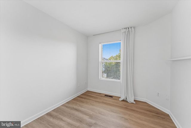 12066 EDGEMERE CIR, Reston, VA 20190