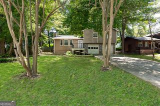 795 Sheppard Cove Cove, Stone Mountain, GA 30083