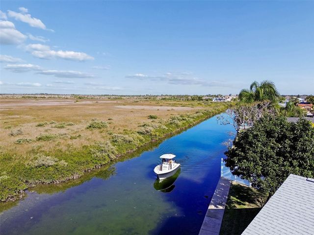 15722 DONZI DRIVE, Hudson, FL 34667