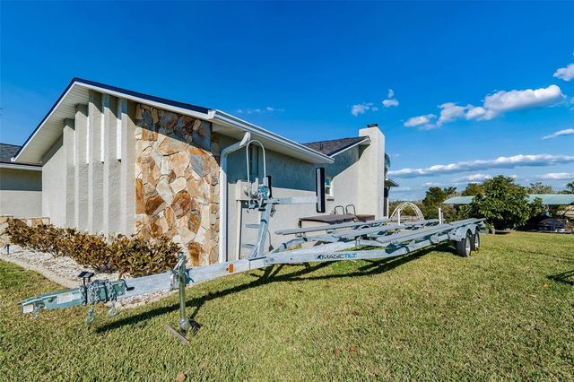 15722 DONZI DRIVE, Hudson, FL 34667