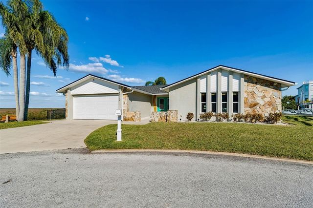 15722 DONZI DRIVE, Hudson, FL 34667