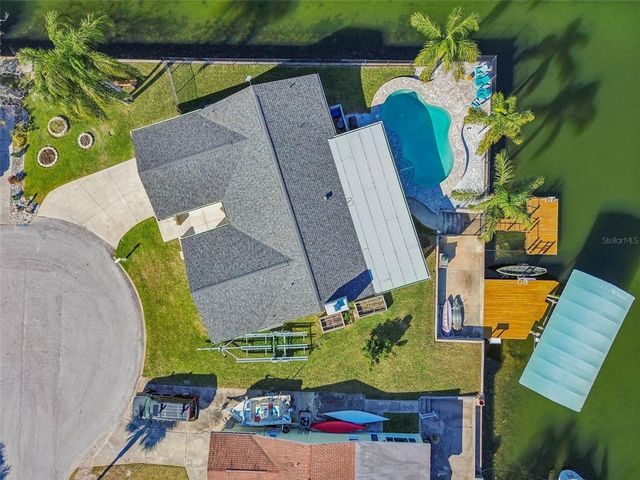 15722 DONZI DRIVE, Hudson, FL 34667