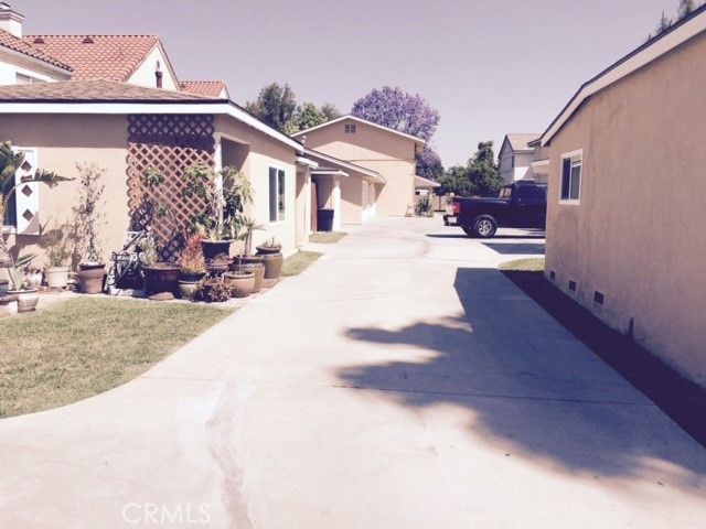 8803 Cedar, Bellflower, CA 90706