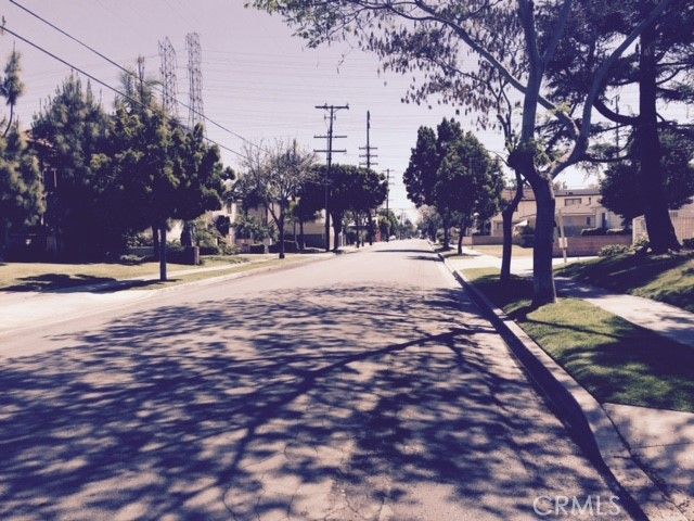 8803 Cedar, Bellflower, CA 90706