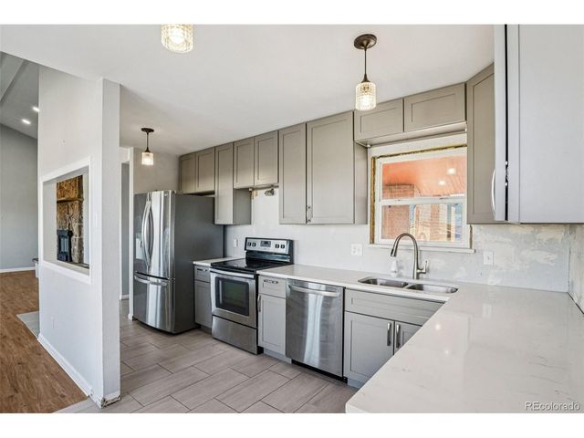 10095 W 35th Ave, Wheat Ridge, CO 80033