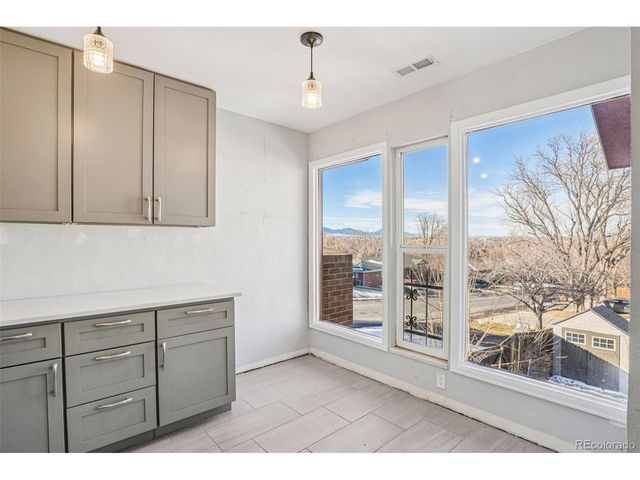 10095 W 35th Ave, Wheat Ridge, CO 80033