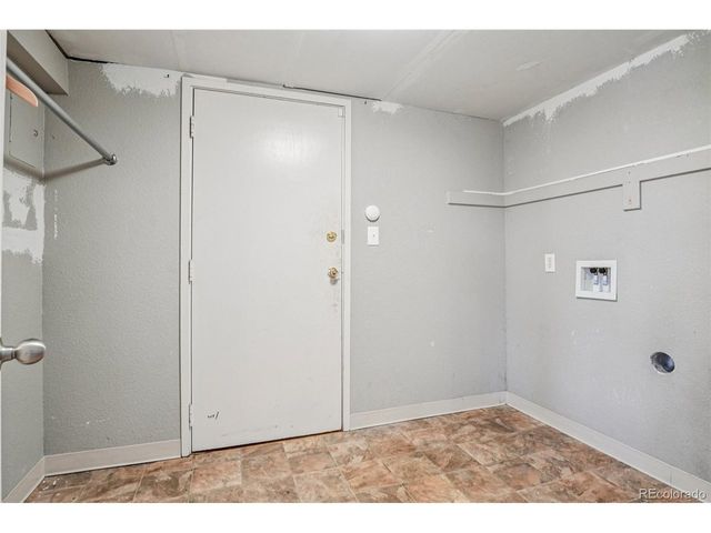 10095 W 35th Ave, Wheat Ridge, CO 80033