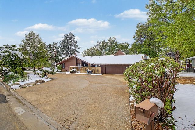 425 Long View Court, Longmont, CO 80501