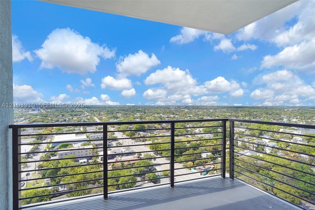 307 SW 5th St 1709, Fort Lauderdale, FL 33315