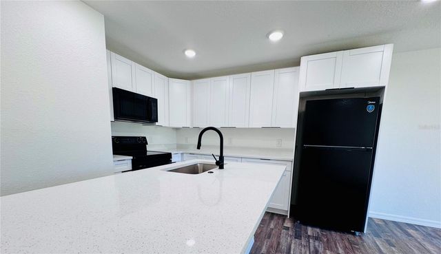 240 ORGAN STREET, Punta Gorda, FL 33982