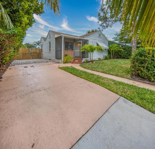 1126 N J Street, Lake Worth Beach, FL 33460