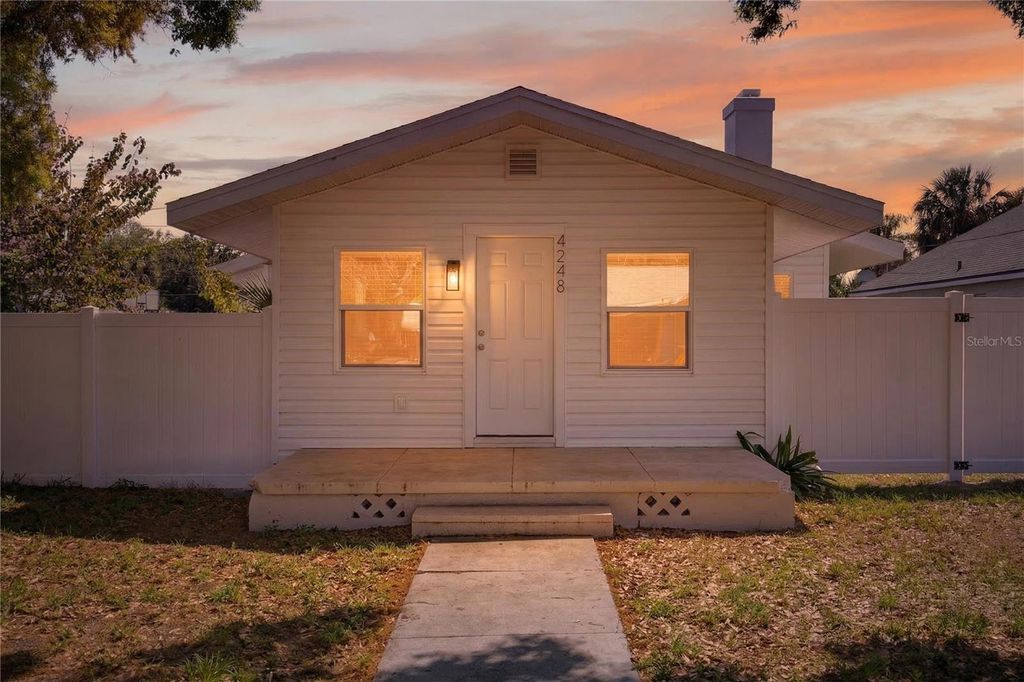 4248 4TH AVENUE S, St Petersburg, FL 33711