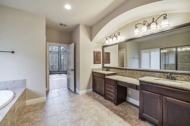 6413 Delta Crossing Court, Rosenberg, TX 77471