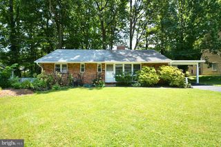 5512 FERNDALE ST, Springfield, VA 22151