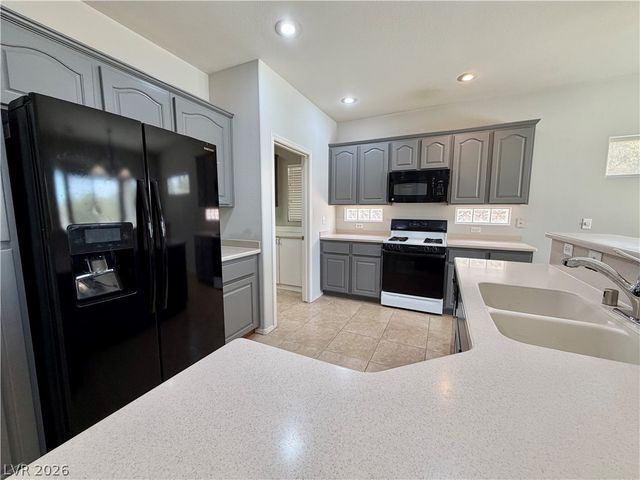 2895 Maffie Street, Henderson, NV 89052