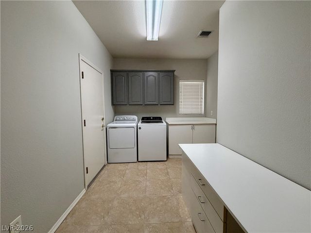 2895 Maffie Street, Henderson, NV 89052