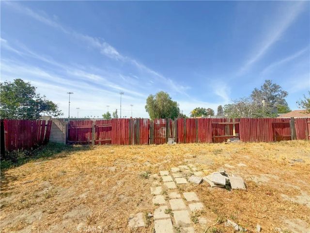 476 Westminster, San Jacinto, CA 92583