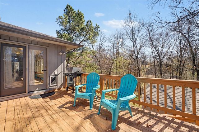9 Farnham Drive, Bella Vista, AR 72714