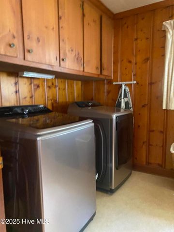 400 E 15th Street, Washington, NC 27889